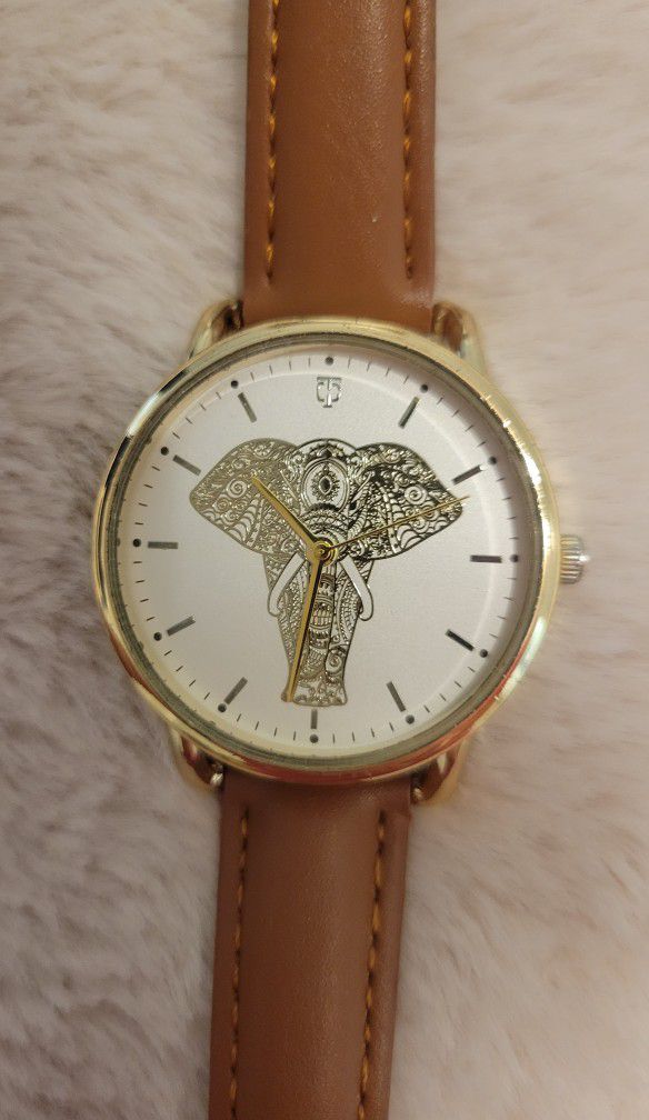 Elephant Brown Band Watch