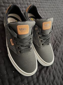 VANS Size 8 Men’s