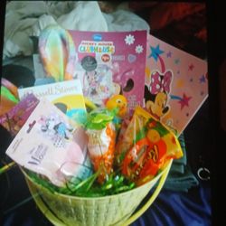 Minnie Mouse Easter Basket