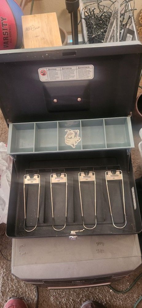 Cash Box