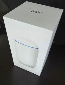 Ubiquiti UniFi Dream Machine (UDM-US)