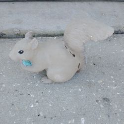 Squirrel Garden Statue 