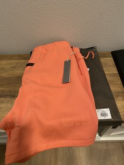 Essentials Shorts Coral Size XL