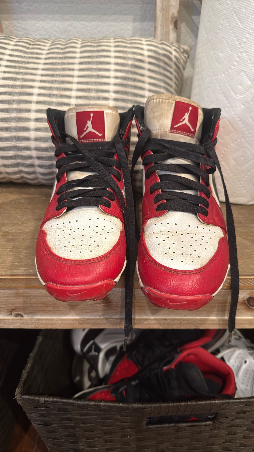 Boys Jordan Football Cleats