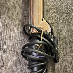 HOT TOOLS Curling Iron