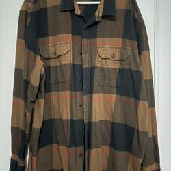 LEVI’S XXL DRESS SHIRT
