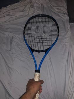 Tennis racket