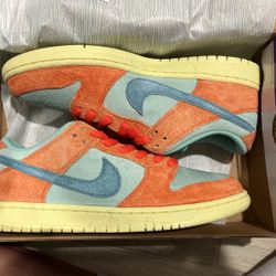 Brand New Nike SB Dunk Low pro Prm - Orange Emerald Rise Size 9