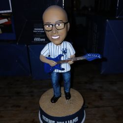 Bernie Williams Bobble Head 