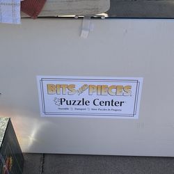Puzzle table