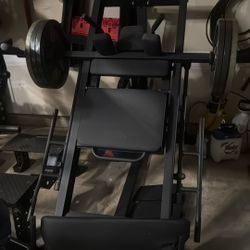Titan Leg Press Hack Squat
