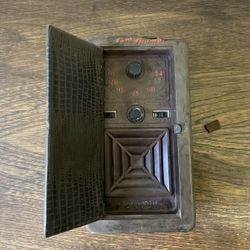 Tom Thumb Portable Radio 