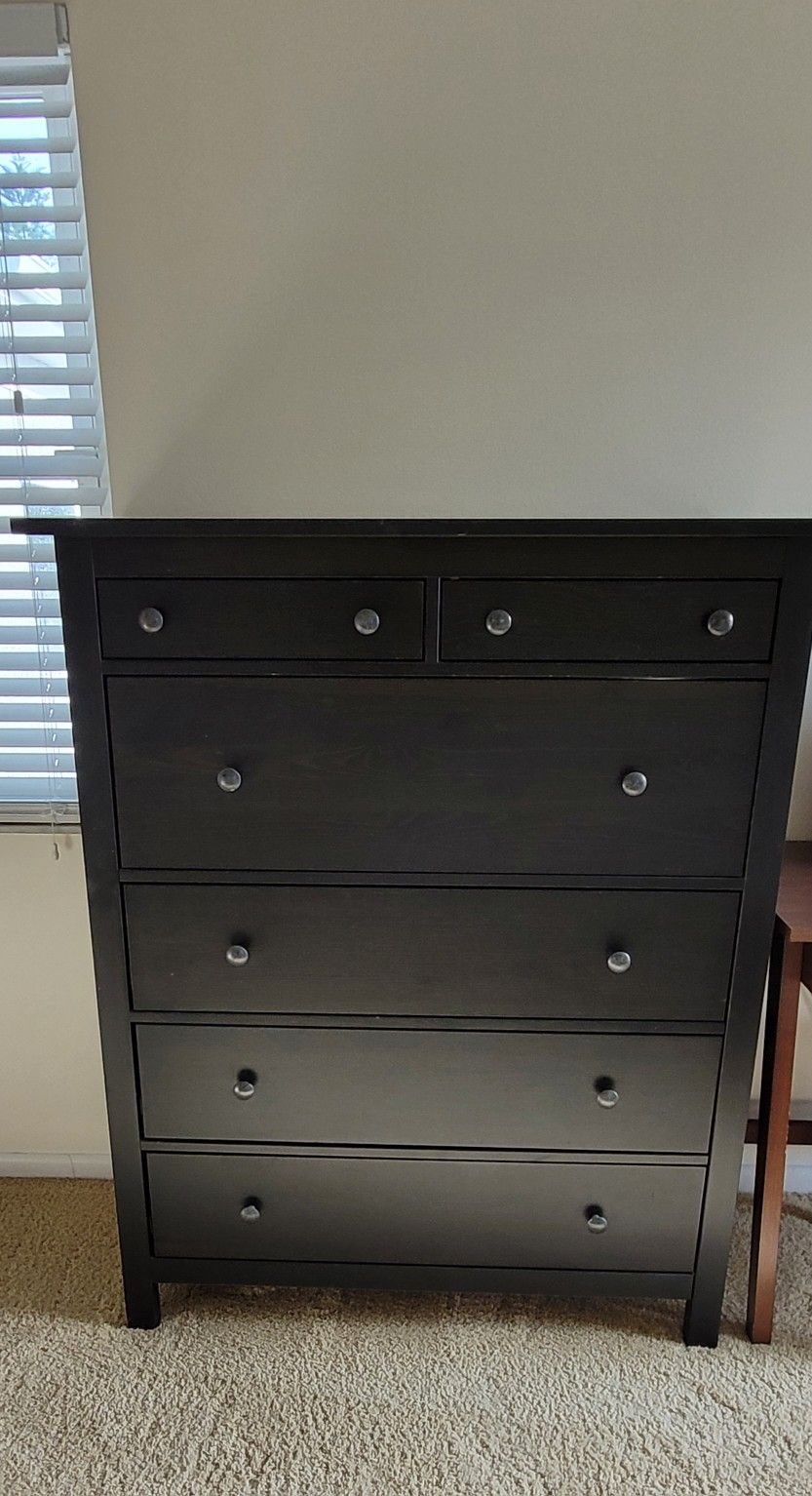Black Dresser