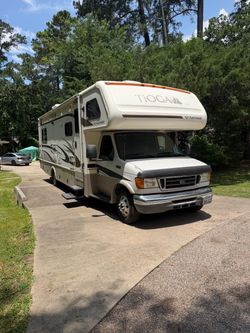 FLEETWOOD TIOGA SL RV MOTORHOME