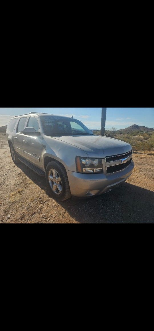 2009 Chevy Suburban Similar to Honda Toyota Nissan Chevy Ford Dodge Lexus Acura Hyundai Chrysler Cadillac