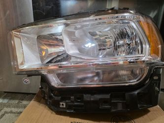 2018-2020 RAM 2500 DRIVER SIDE HEADLAMP
