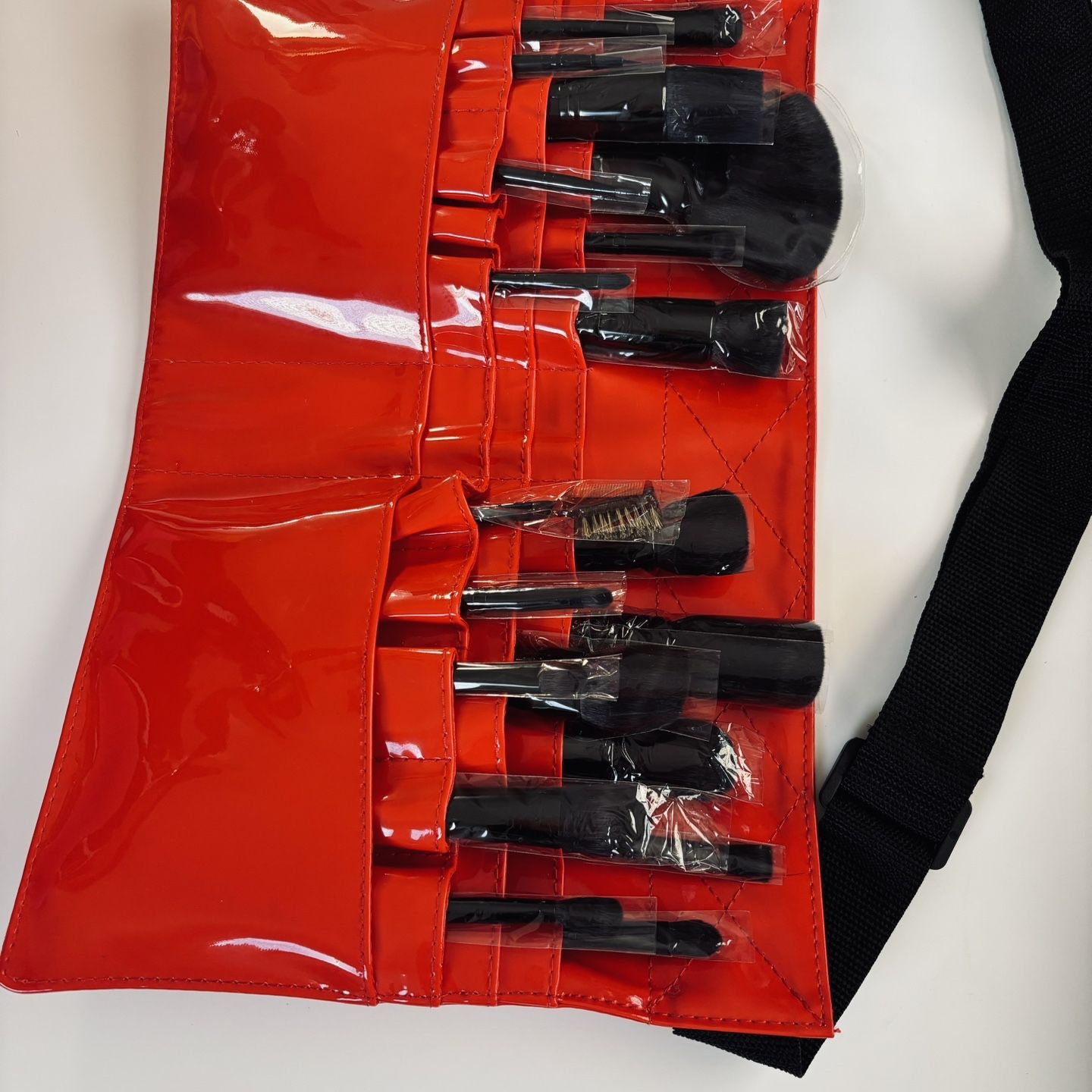 Brand New MORPHE Red Master Pro brush Set +Free Gift With Purchase !! 