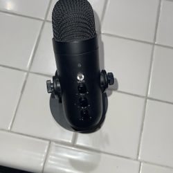 Brand New Gaming / Rapping Mic 