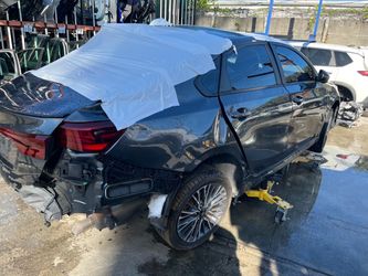 2022 2023 2024 KIA FORTE GT LINE PART OUT