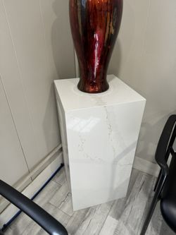 Custom Calacatta Quartz Square Boxes For Corners