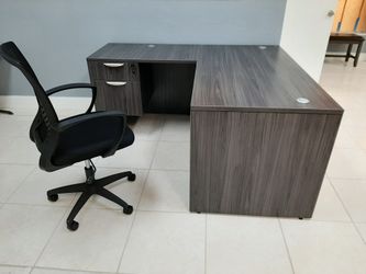 Desk L Shape Big Sale!!! $595.00 for Sale in Hialeah, FL - OfferUp