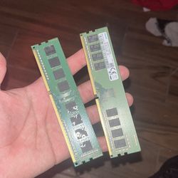 16 GB of RAM DDR 4