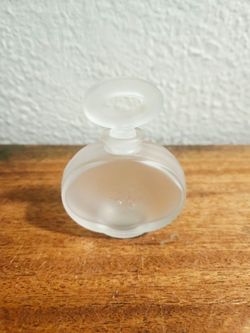 Selling over 25 Frosted Glass EMPTY Perfume Bottles Made in France $3 Each