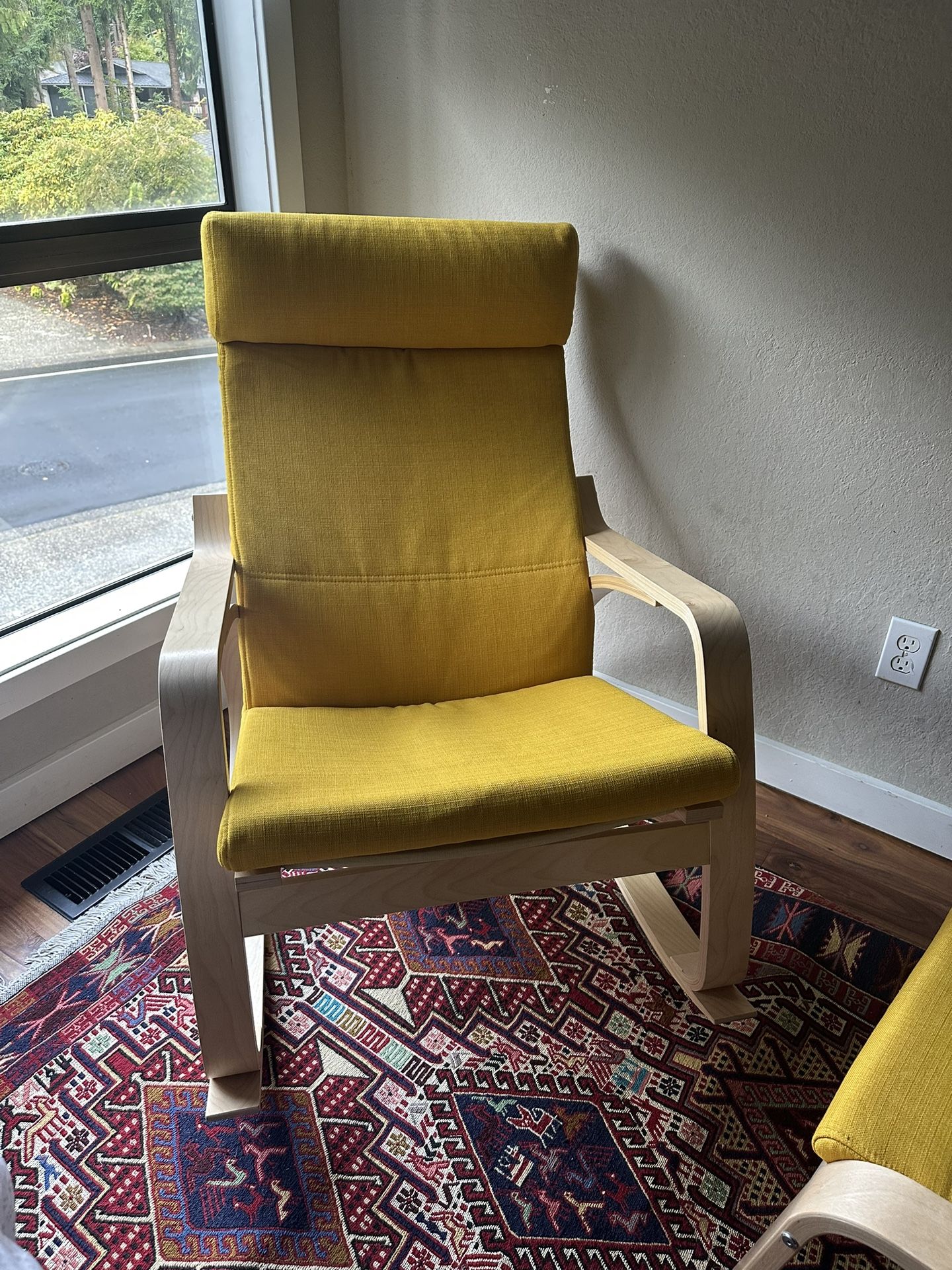Ikea rocking chair Poäng plus ottoman