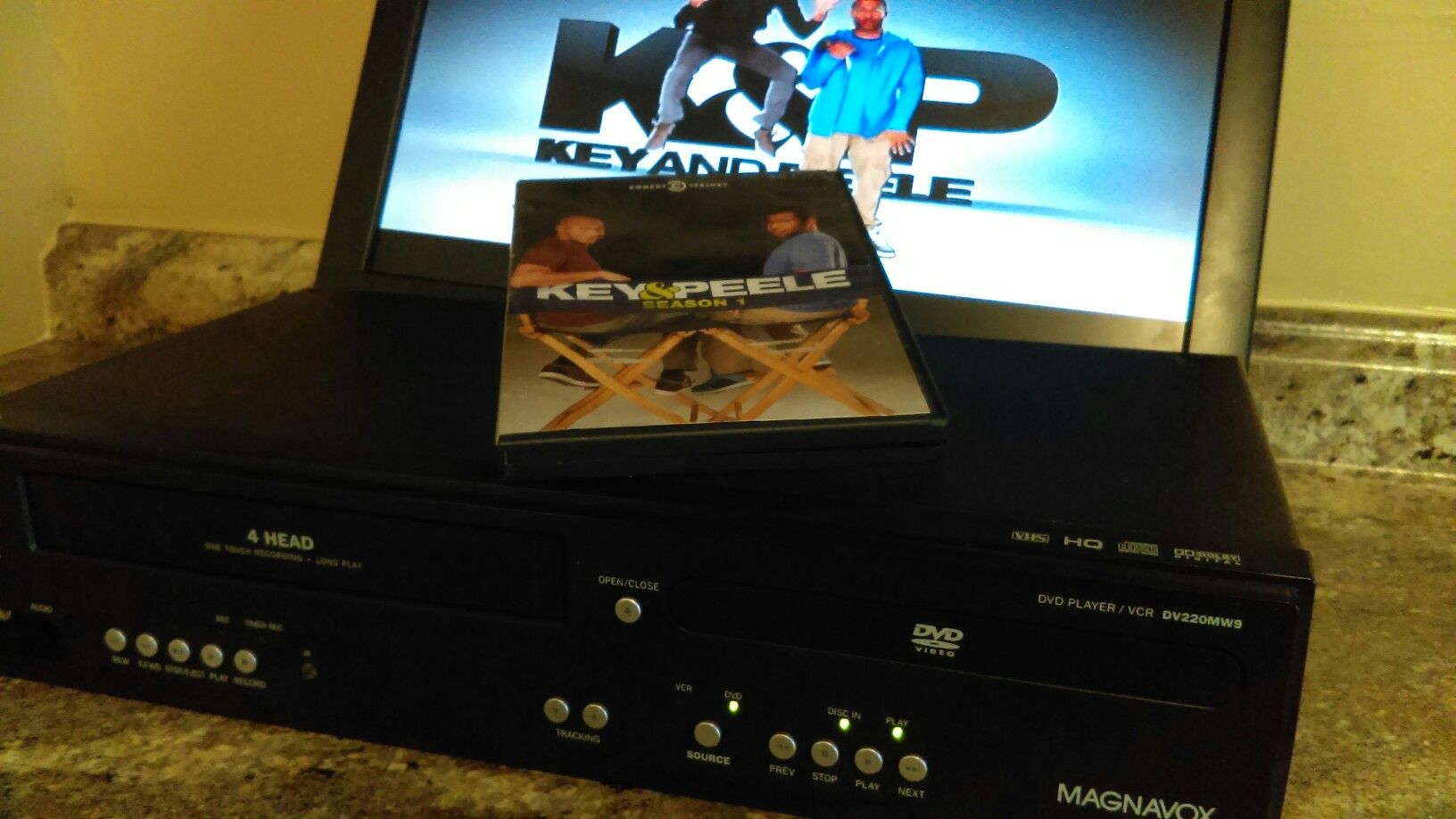 Magnavox VCR DVD Player Combo/