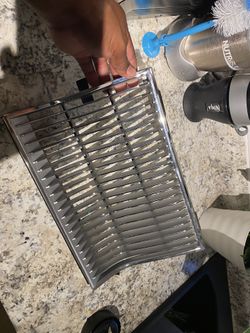Oldsmobile Cutlass Grille