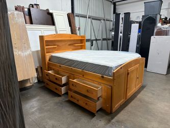 Full captains bed $349