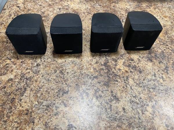 4 Bose Single Cube Speakers Acoustimass Lifestyle Satellite Surround