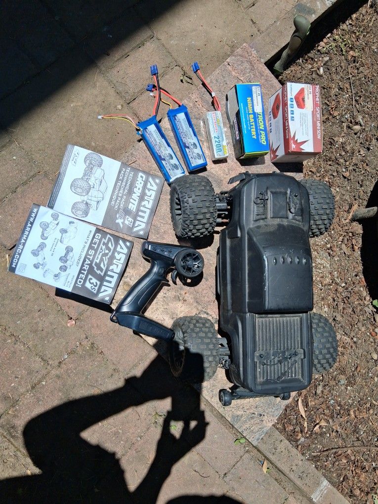 Arrma Granite 4X4 V3 3S BLX 1/10 RTR Brushless 4WD Monster Truck