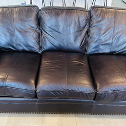  Brown Leather Couches