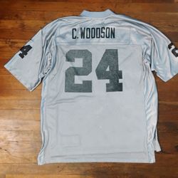 Oakland Raiders Charles Woodson 2002 Jersey Size XL Reebok Silver Vintage Throwback 