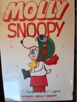 Molly figure