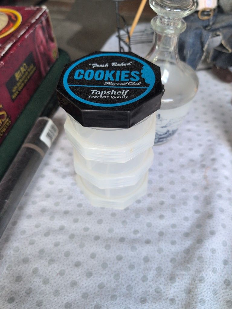 Cookies 3 Stage Stackable Container