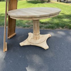 Kitchen Table 