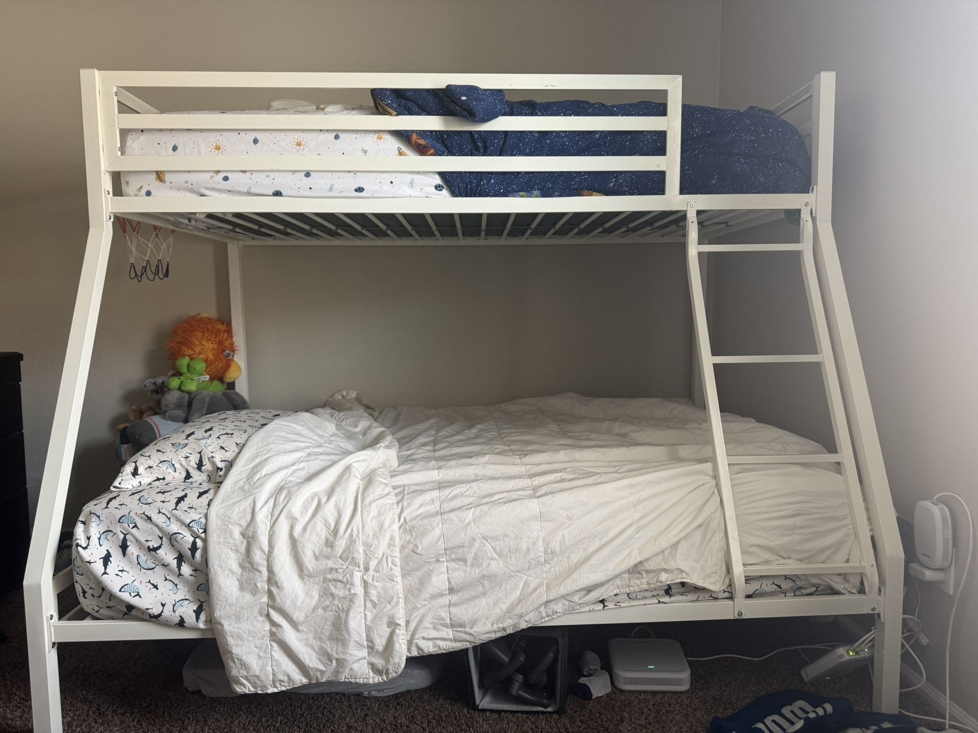 Twin Over Full Bunkbed