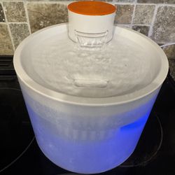 Wopet Pet Cat Dog Fountain $10 Used - Works 
