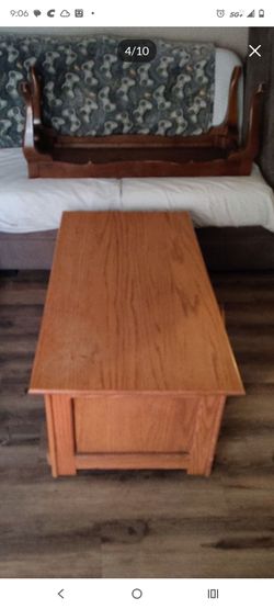 Coffee table with pop up lid with side lamp end table