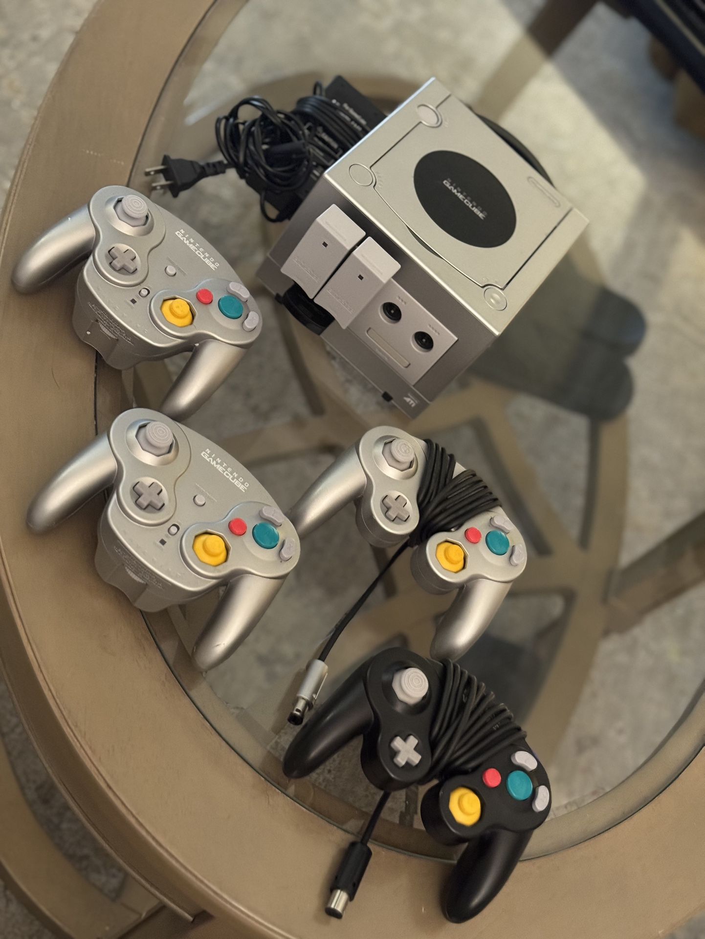 GameCube w/ Wavebird Controllers