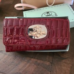 Wallet New