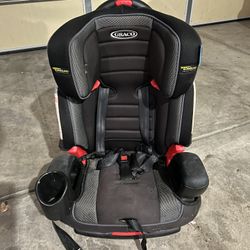 Graco Nautilus 65 3–in-1 Harness booster Car Seat With Safety Surround