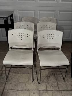 Uline Plastic Stackable Chair