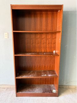 FREE 5-Shelf Bookcase / Storage Shelving – Pickup Only