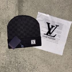 Black Luxury Beanie (High Quality)