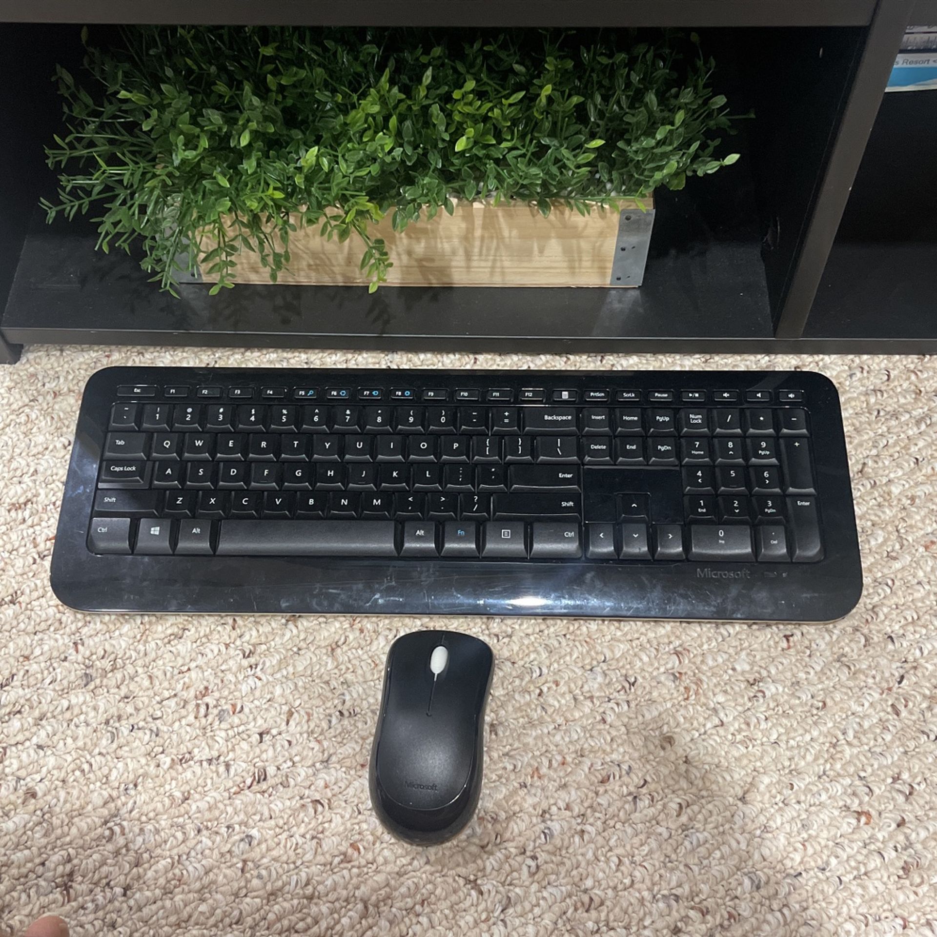 Wireless Keyboard and Mouse