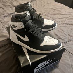 Nike Air Jordan 1 High Black White Sz 11.5