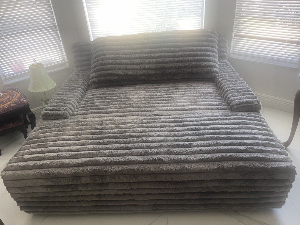 Comfortable Couch And Ottoman